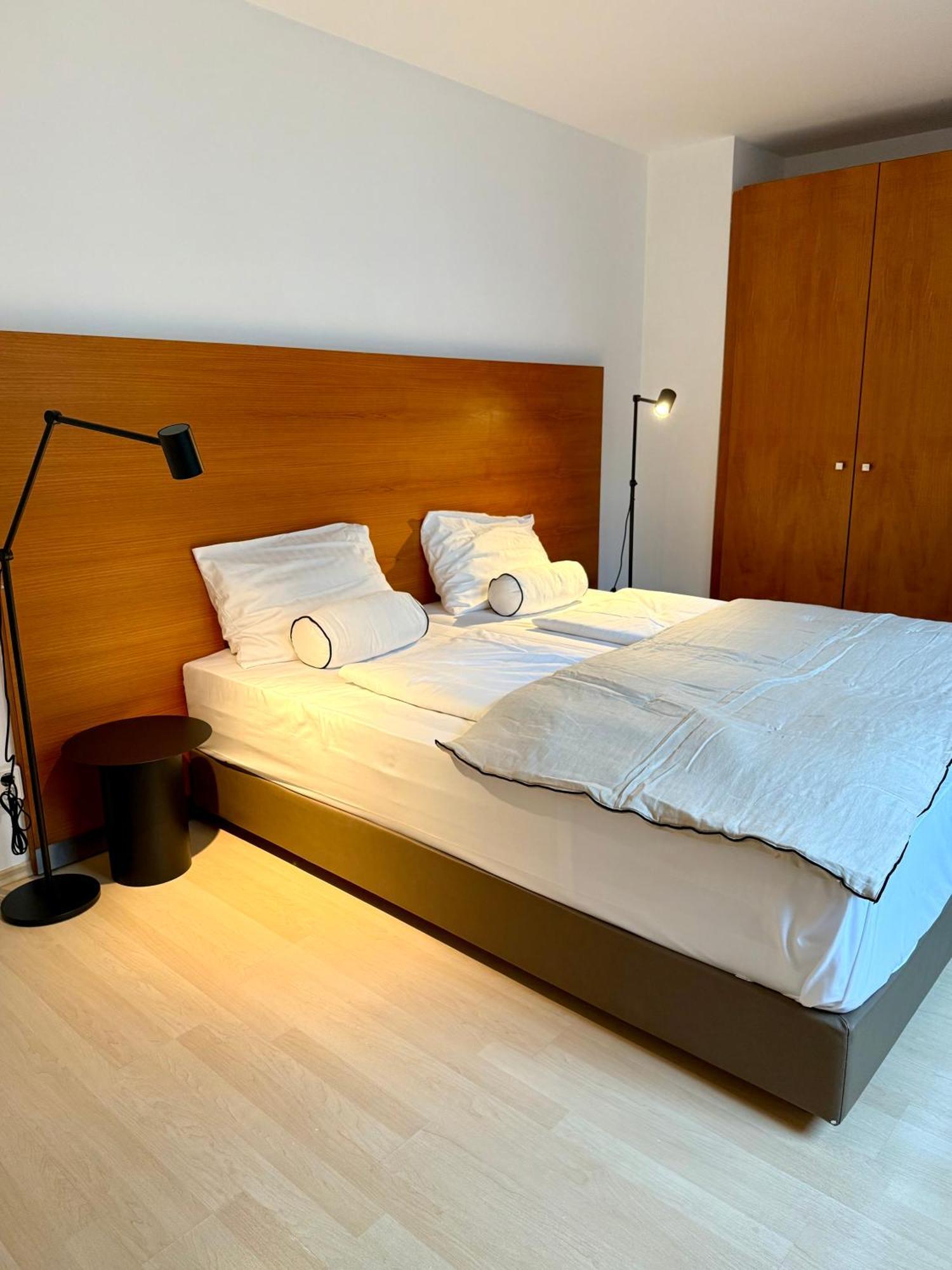 Apartment Eqbase Wien